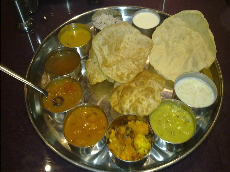Hotel Anand Vihar Bangalore Buitenkant foto